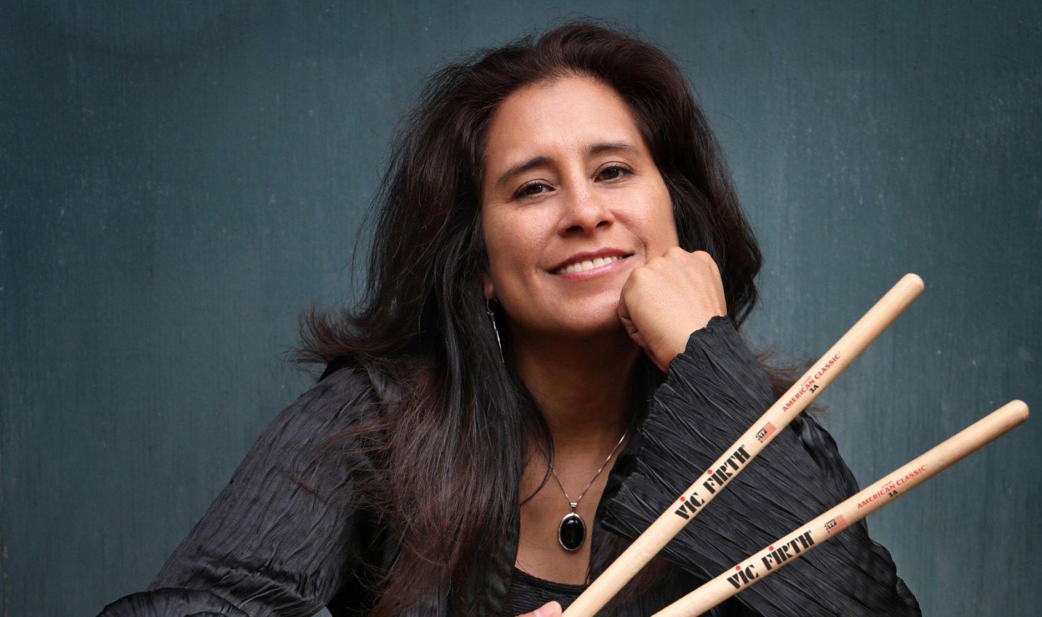 Sylvia Cuenca Ft Rico Jones